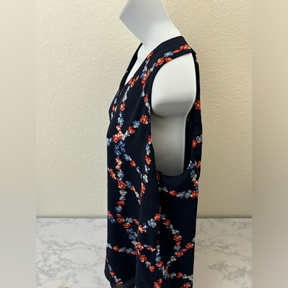 Cato C EST. 1946 Relaxed Top Sz L Tunic Asymmetrical Blouse Sleeveless F…​ - Picture 3 of 5